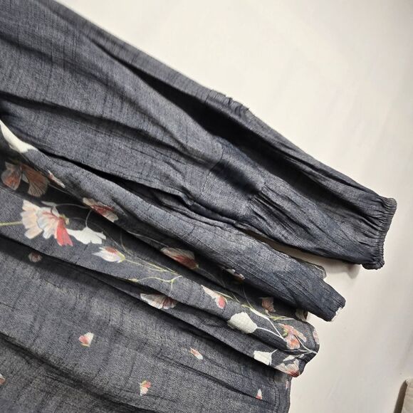 LC Lauren Conrad Floral Dark Gray and Pink Blouse Size L - Picture 10 of 12